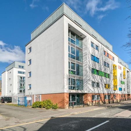 Bright & Central Studio In Luton, Sleeps 2 ลูตัน ภายนอก รูปภาพ